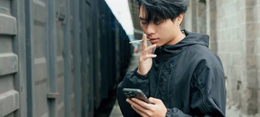 Why vape trends mean consumers need more vape awareness and how electronic cigarette risks affect health